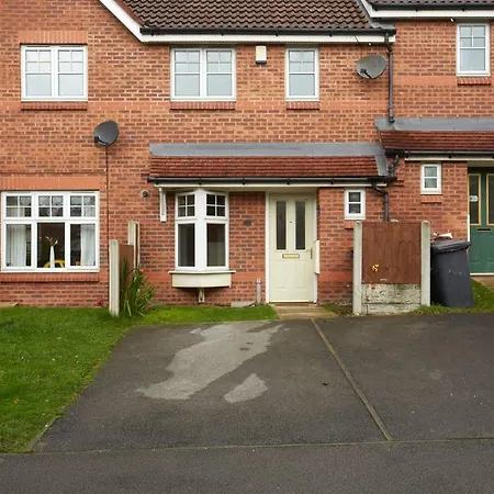 Self Check-in, Wifi, Parking, 7mins To City, Garden *